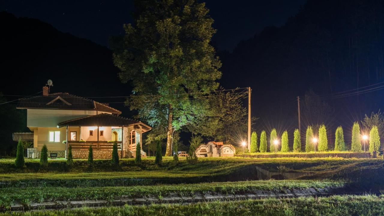 Къща За Гости Черна Река Ribarica Exterior photo